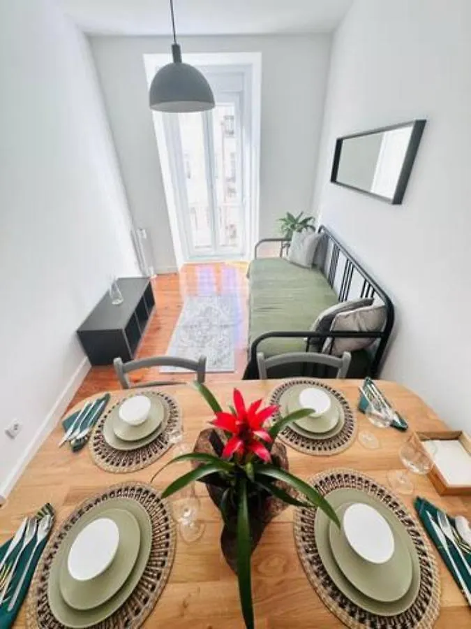 Lisbon Large City Flat Up 8Pp Lägenhet