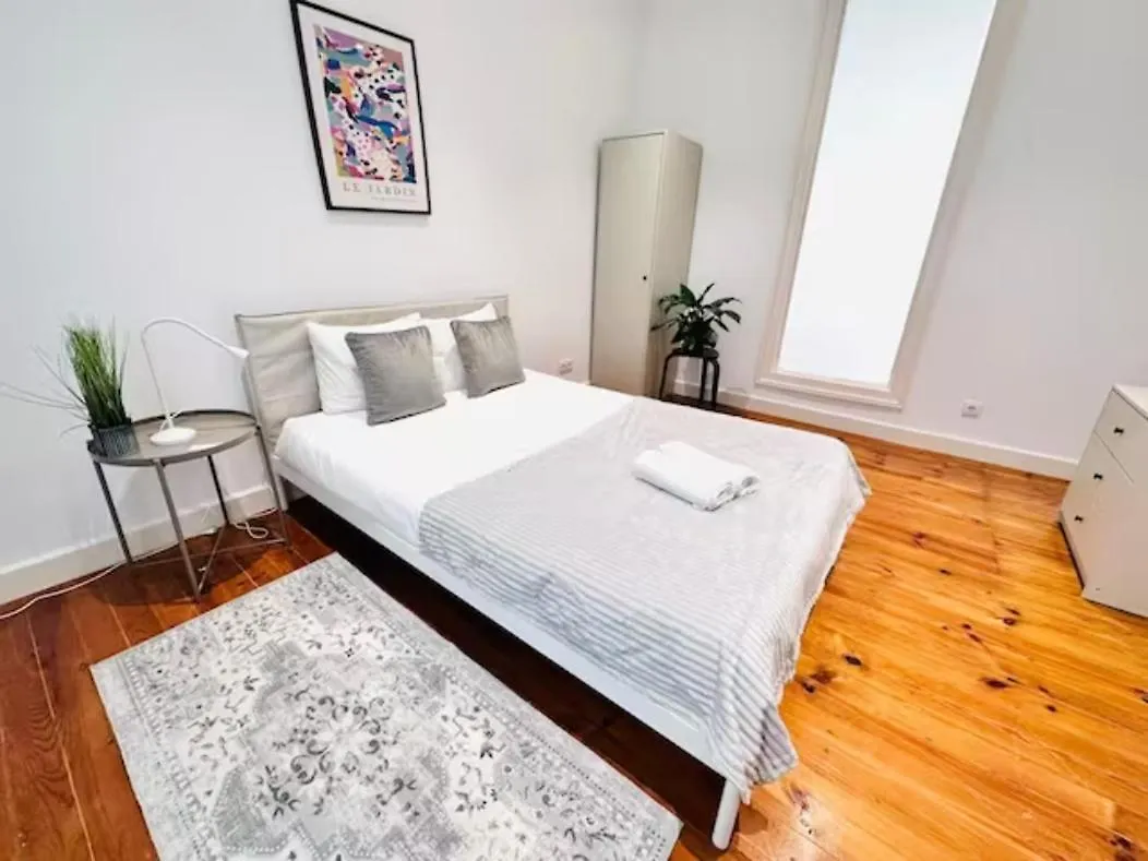 Lisbon Large City Flat Up 8Pp Apartmán